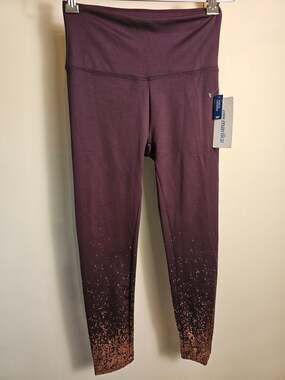 NWT Marika Active Ankle Leggings in Plum with Gold Speckle